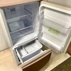 冷蔵庫(SHARP)2枚ドア137L
の画像