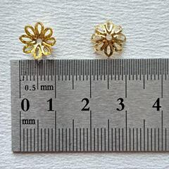 ビーズキャップ800個　10㎜　花座　座金　花芯の画像
