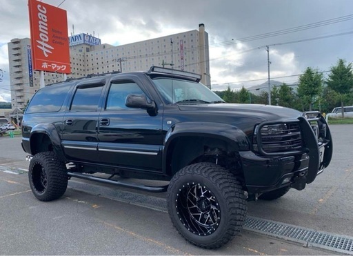 シボレー CHEVROLET サバーバン 03y後期 9インチリフトアップ 冬タイヤあり