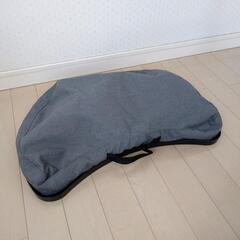 イケア　クッションテーブル