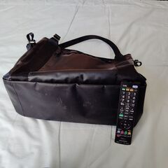 黒のバッグ