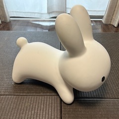 ブルーナボンボン　ホワイト