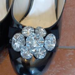 パンプス ビジュー付き 24.5の画像