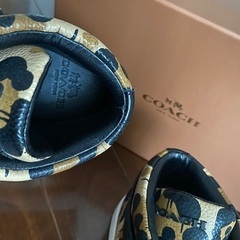 美品 Coach コーチ X Gary Baseman Wild Beast 希少 限定 レザースニーカー　の画像