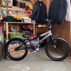 【新品】GT FRIENDSHIP 子ども用BMX 20インチ　...