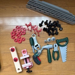 BOSCH ツールショップセット　おもちゃの画像