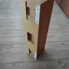 値下げ中【中古】　無印良品　壁に取り付けられる家具　30cmの画像