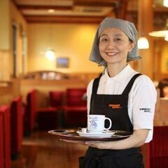 社員割引あり！駅チカ！無資格・未経験でも安心！ホール・キッチンスタッフ