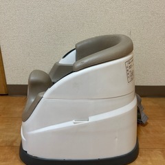 【Ingenuity】ベビーローチェアの画像