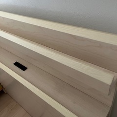 ベッドフレームの画像