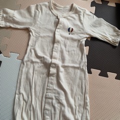 ベビー服3着　の画像