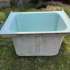 畑水やり用浴槽の画像
