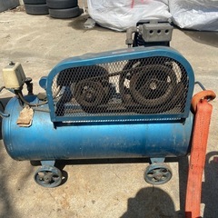 200v コンプレッサーの画像