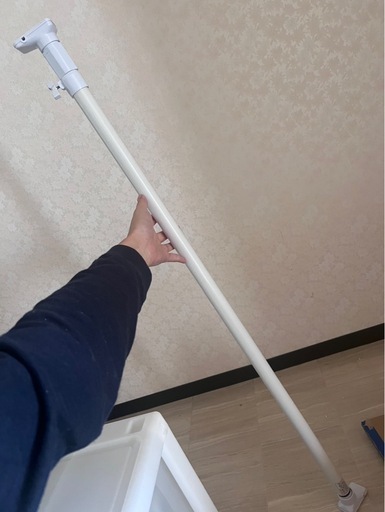 突っ張り棒 2本 (おりょう) 鶴崎の洗濯用品《物干し竿、ロープ
