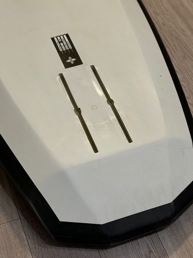 ウイングフォイルボード　infinity90 L
