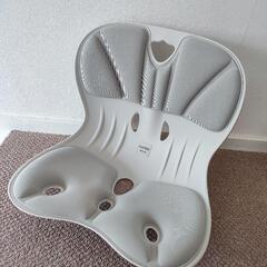 Curble カーブルチェア ワイド（グレー）姿勢矯正サポートチェア