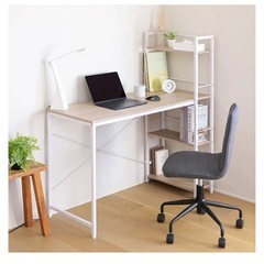 システムデスクの画像