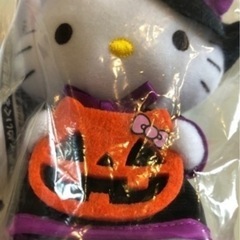 ハローキティぬいぐるみの画像