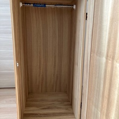 値下げしました。アンティーク風　桐　ワードローブの画像