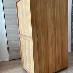 値下げしました。アンティーク風　桐　ワードローブの画像