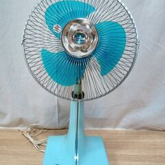 National 壁掛け扇風機 青い羽根　昭和レトロ　現状品　未清掃 昭和レトロ National 扇風機 青い羽根 3段階設定 - メルカリ