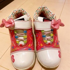 ローラーシューズ　20