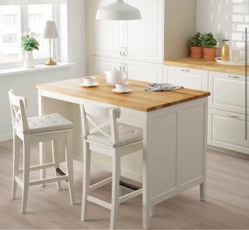 IKEA. ダイニングテーブル　　カウンターテーブル