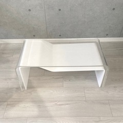 アクリル製デザイン
ローデスク 