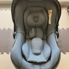 [取引中]チャイルドシート(新生児から1歳ごろまで)