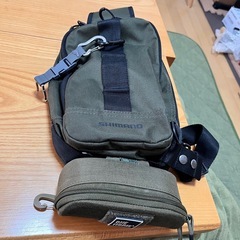 極小/本格的なトランサム艇/BEE A180TM/TUFF BODY/17kg