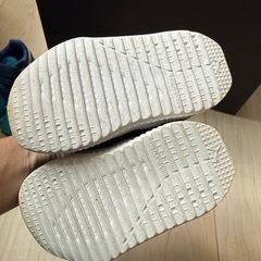 PUMA子供靴の画像