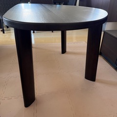 大塚家具ダイニングテーブルの画像