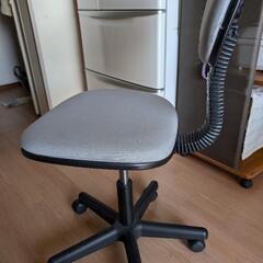 オフィスチェアの画像
