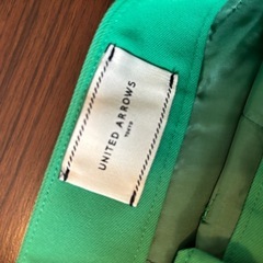 ユナイテッドアローズカラーパンツの画像