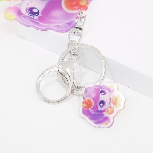 ティニピンハチュピンアクリルキーホルダー韓国限定 (유이) 門戸