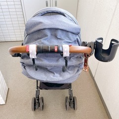 【週末限定値下げ】【各種アクセサリー付】アップリカ　ベビーカー　ラクーナビッテクッションの画像
