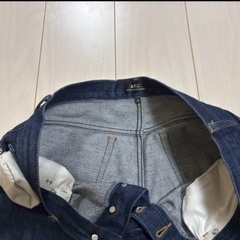 A.P.C. プチニュースタンダード ジーンズの画像