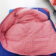 【恵庭】Coleman　コールマン　寝袋　ブルー×チェック　枕付き　中古品　PayPay支払いOK！の画像