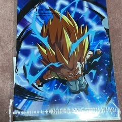ドラゴンボール キャラクタークリアファイルとタオルの画像