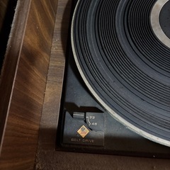 古いレコードプレイヤー
の画像