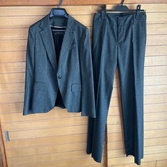 ZARA レディーススーツの画像