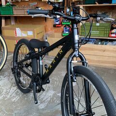 【新品】MARINE BIKES DONKY JR22 6S 22インチ 6段変速 マットブラック 軽量 子ども車 子供用自転車 キッズバイクの画像
