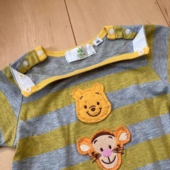 くまのプーさん　半袖　ロンパースの画像