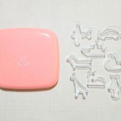 【美品】ケース付き型抜き８種類の画像
