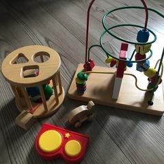 子供　木のおもちゃ
