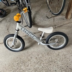 幼児　自転車　ペダルなし