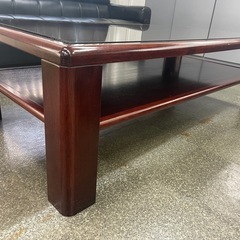 応接テーブル　ガラス付きの画像
