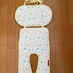 【週末限定値下げ】【各種アクセサリー付】アップリカ　ベビーカー　ラクーナビッテクッションの画像