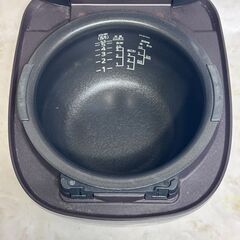 A7073【早い者勝ち‼】タイガー 圧力IH炊飯器 2018年製 JPC-B102の画像