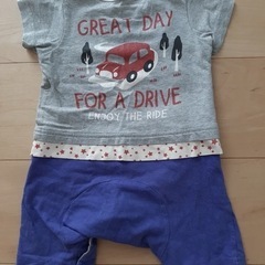 半袖　ロンパース　70センチの画像